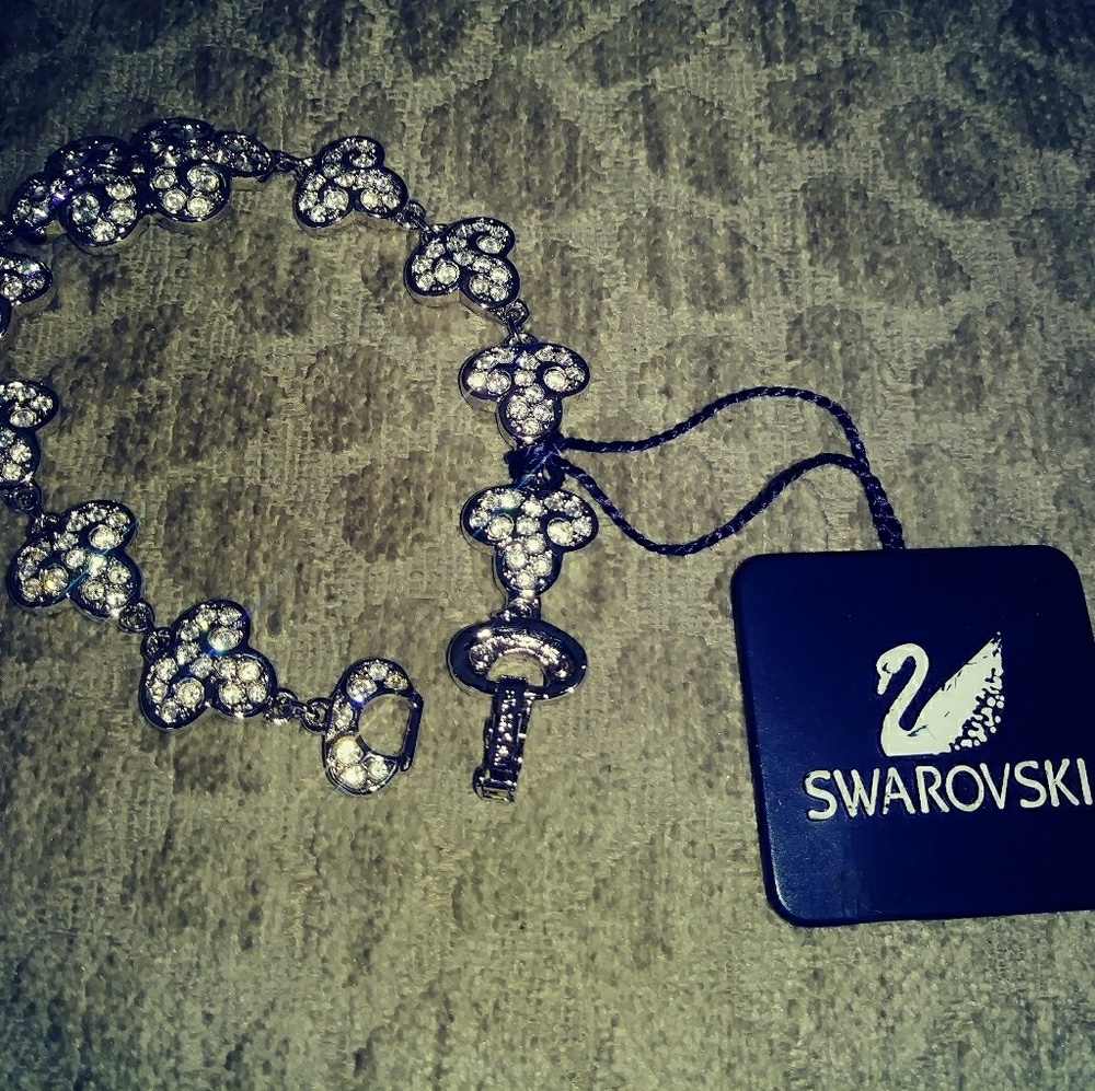NWT Swavorski Crystal Bracelet